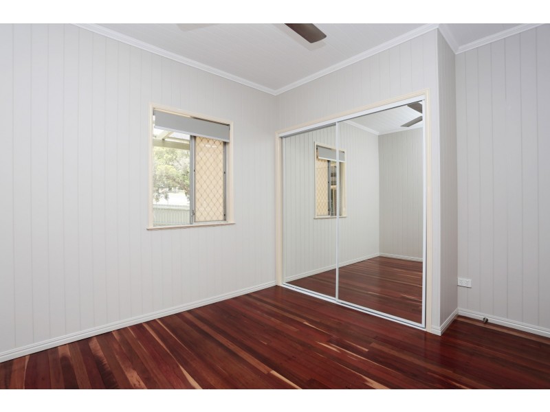 18 Kerton Street, Brassall QLD 4305