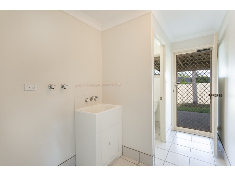 1 Redwood Place, Yamanto QLD 4305