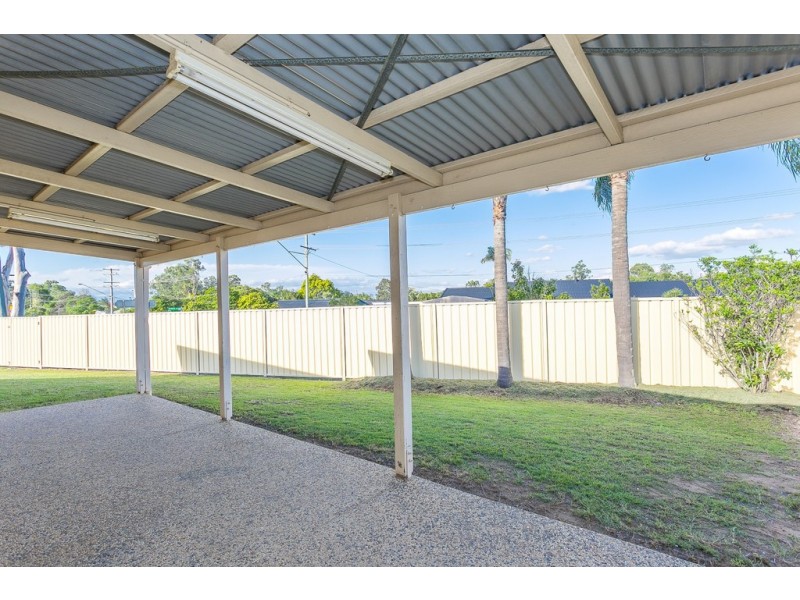 1 Redwood Place, Yamanto QLD 4305
