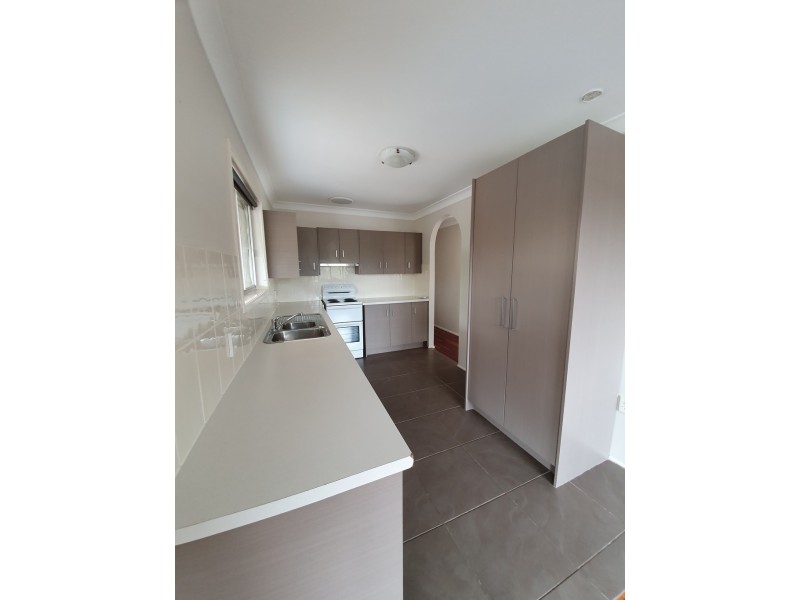 7 Huon Drive, Karalee QLD 4306