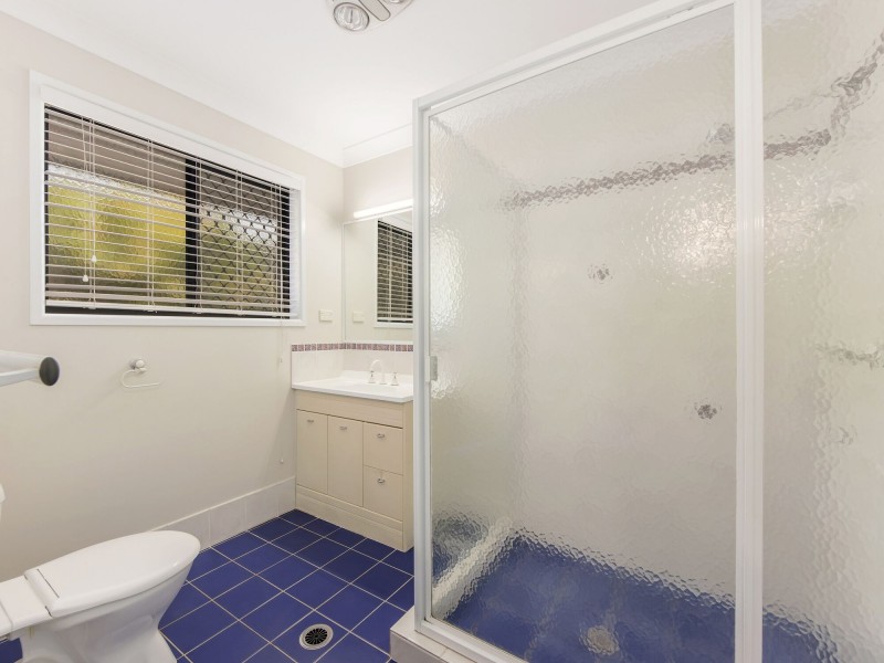 8 Hereward Court, Brassall QLD 4305