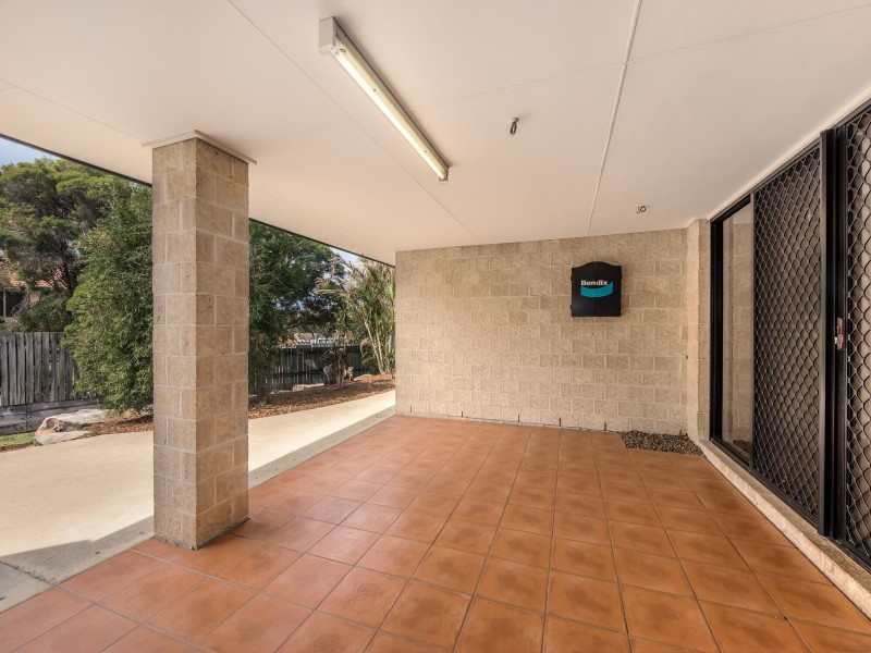 8 Hereward Court, Brassall QLD 4305