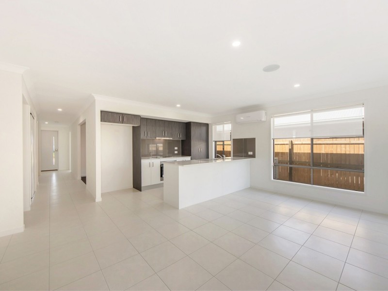 46 Paterson Road, Walloon QLD 4306