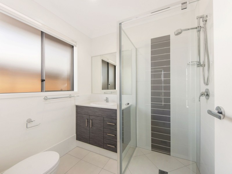 46 Paterson Road, Walloon QLD 4306