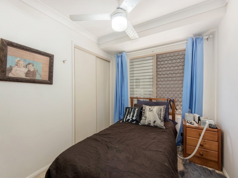 77 Cranes Road, North Ipswich QLD 4305