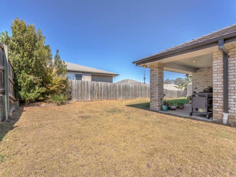 4 Atlantic Drive, Brassall QLD 4305
