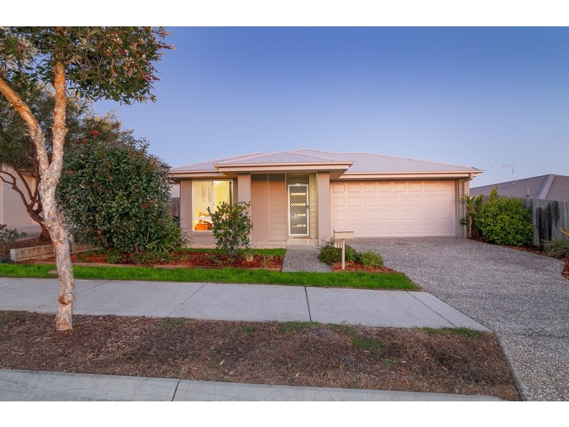 19 Morris Crescent, Bellbird Park QLD 4300