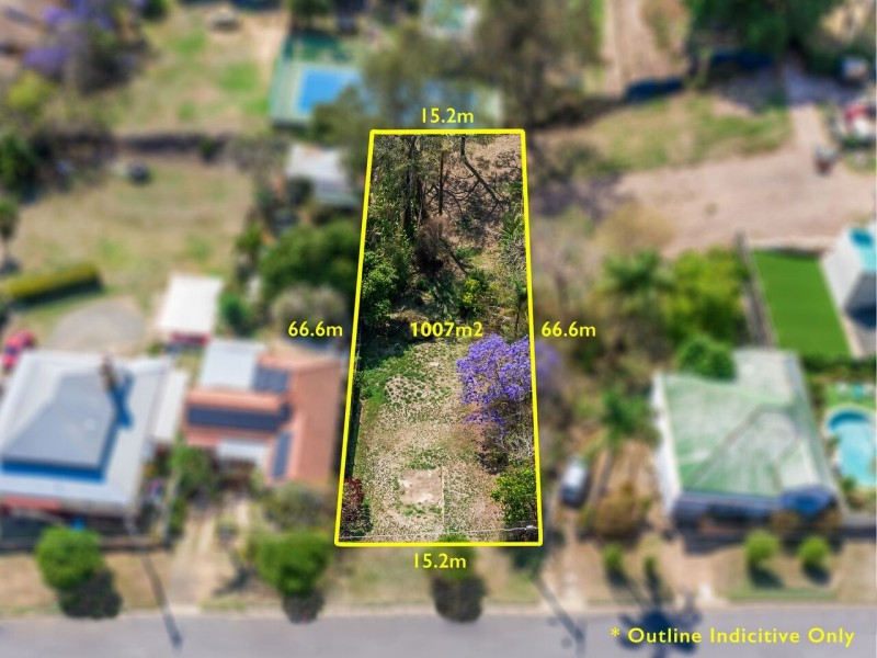 26 Ellenborough Street, Ipswich QLD 4305