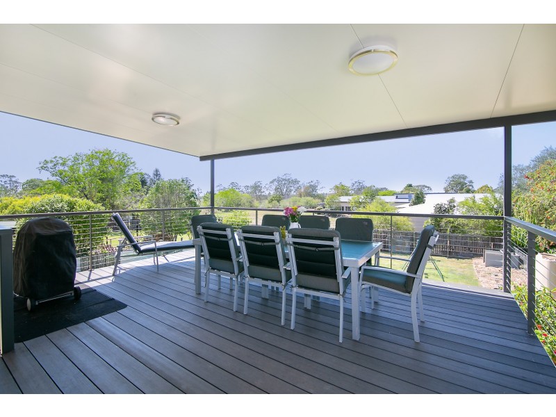 19 Boundary Street, Moores Pocket QLD 4305