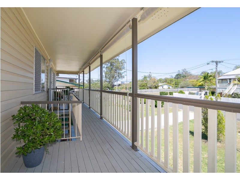 19 Boundary Street, Moores Pocket QLD 4305