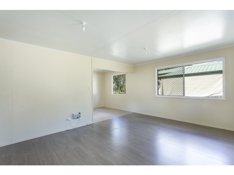 13 Pickering Street, Riverview QLD 4303