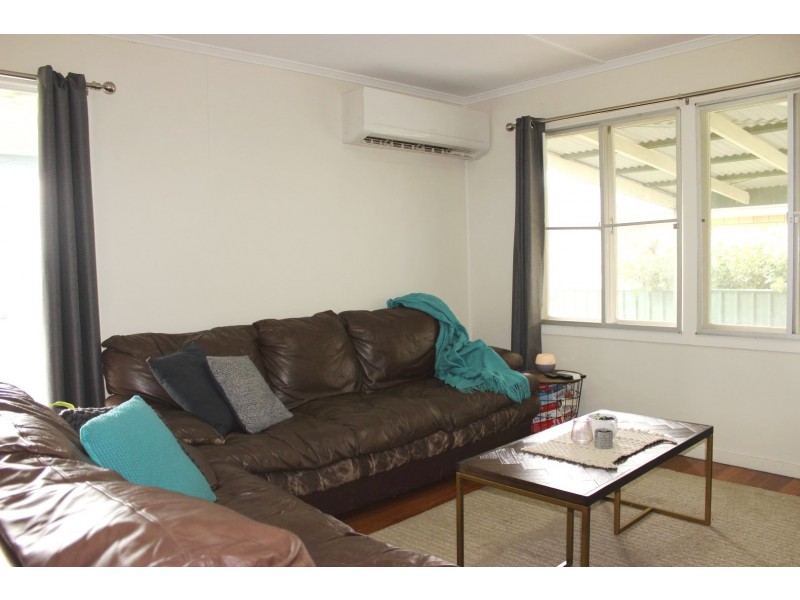 1C Edward Street, One Mile QLD 4305