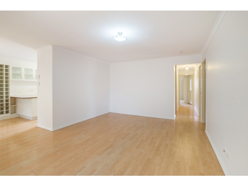 8/22 Buttler Street, Bellbird Park QLD 4300