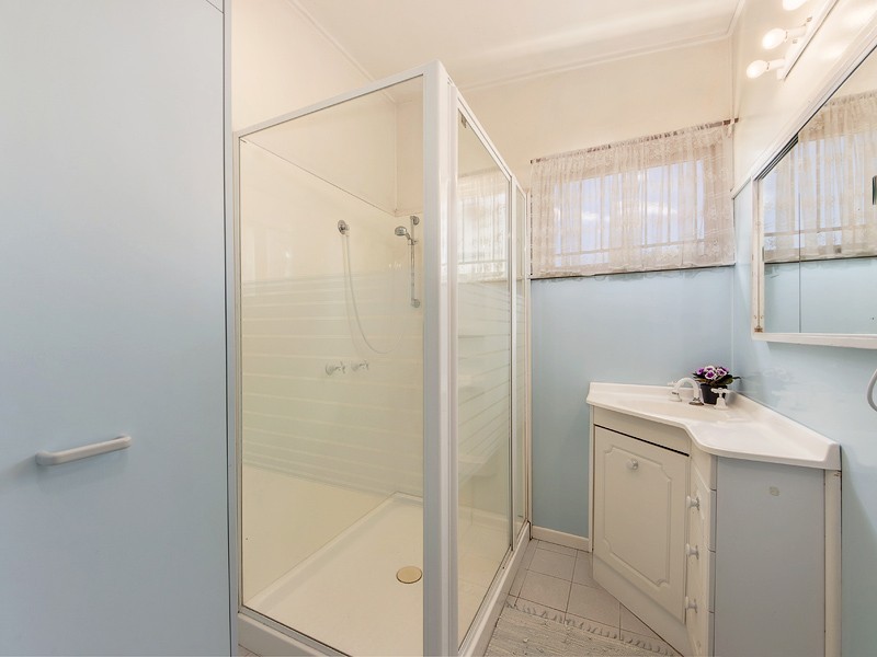 281 South Station Road, Raceview QLD 4305