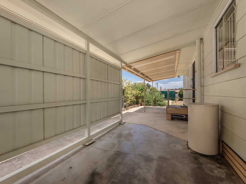 281 South Station Road, Raceview QLD 4305
