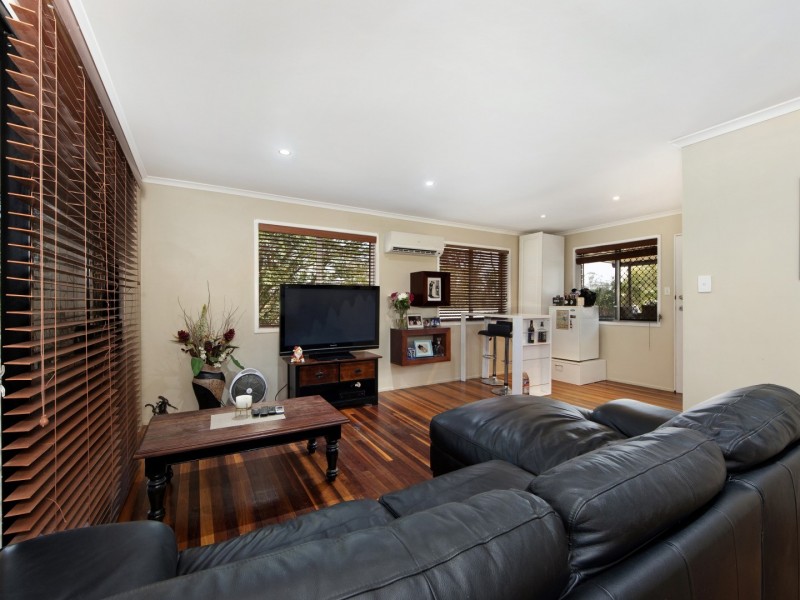 1 Blackwood Avenue, North Ipswich QLD 4305