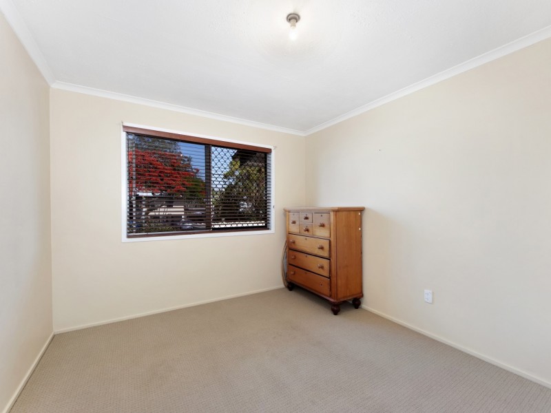 1 Blackwood Avenue, North Ipswich QLD 4305