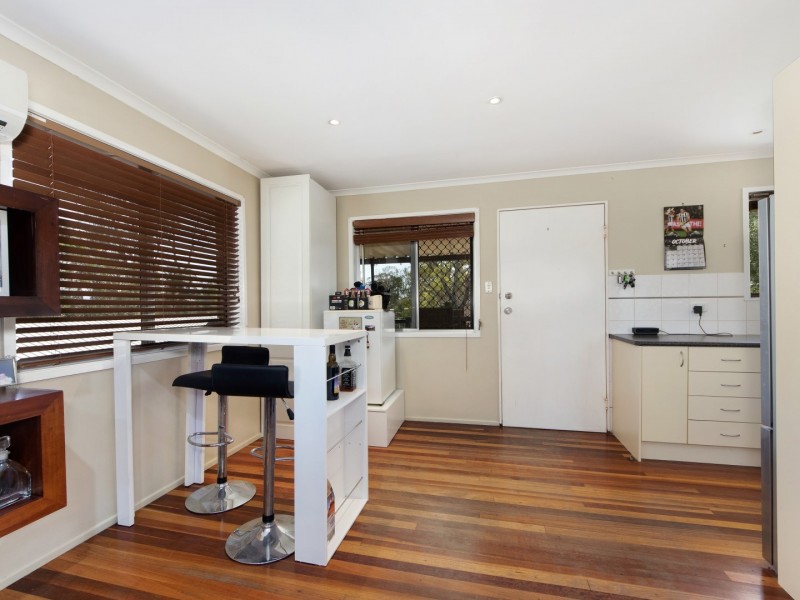 1 Blackwood Avenue, North Ipswich QLD 4305