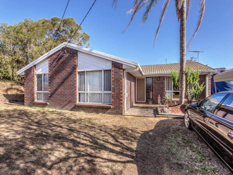 12 Bowen Street, Churchill QLD 4305