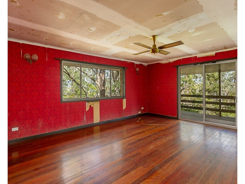 22 Arnold Street, Wulkuraka QLD 4305