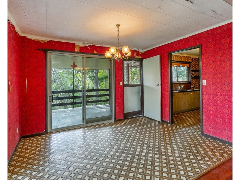 22 Arnold Street, Wulkuraka QLD 4305