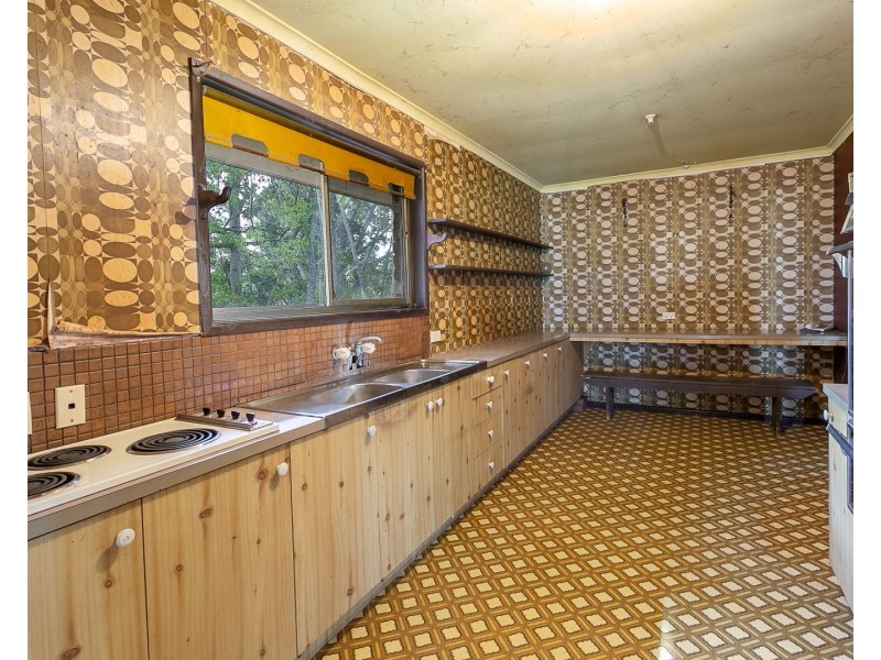 22 Arnold Street, Wulkuraka QLD 4305