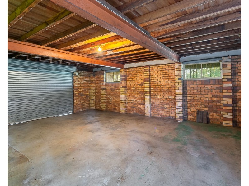 22 Arnold Street, Wulkuraka QLD 4305