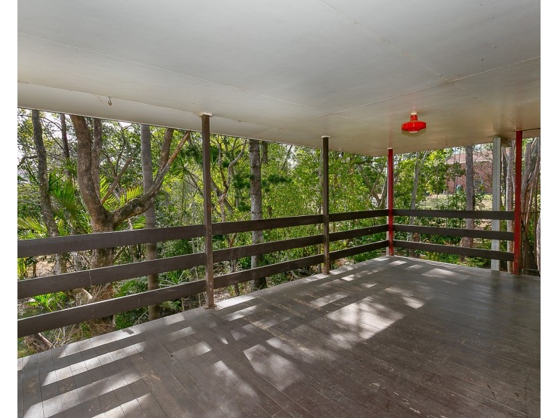 22 Arnold Street, Wulkuraka QLD 4305