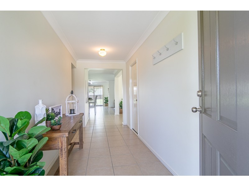 79 Kensington Drive, Flinders View QLD 4305