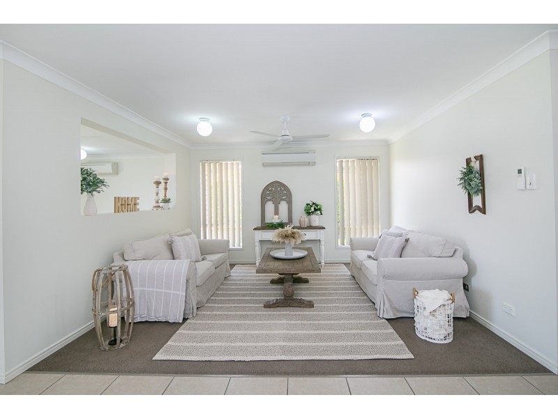 79 Kensington Drive, Flinders View QLD 4305