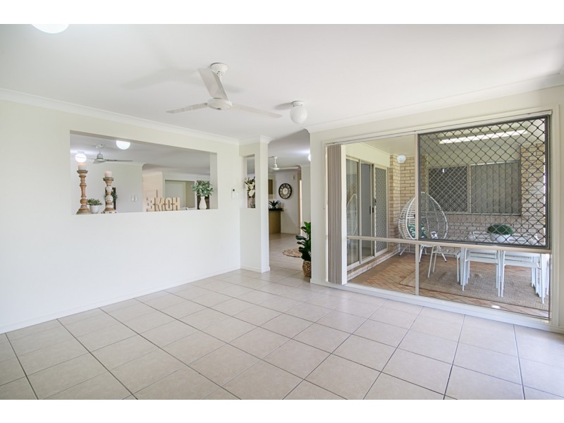 79 Kensington Drive, Flinders View QLD 4305
