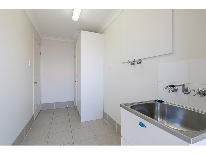 79 Kensington Drive, Flinders View QLD 4305