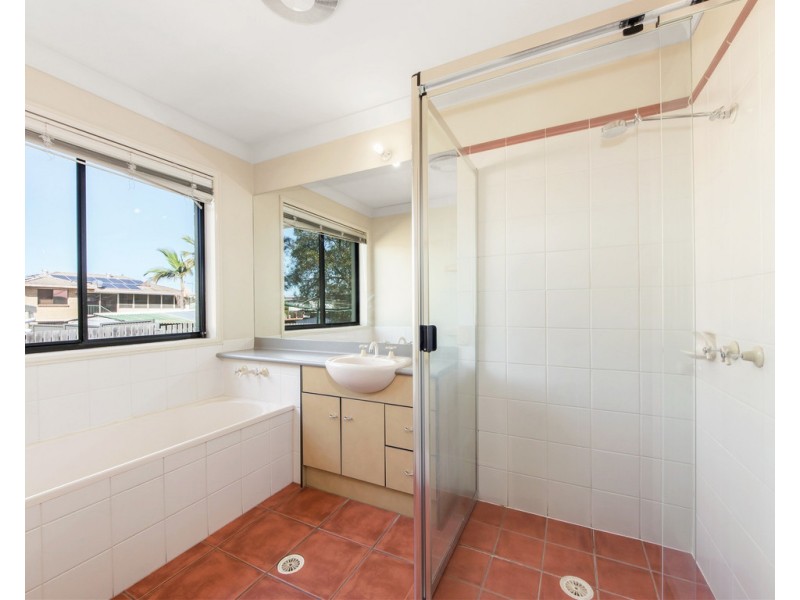 6 Roblyn Street, Rosewood QLD 4340
