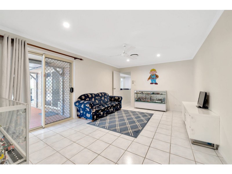 113 Pine Mountain Road, Brassall QLD 4305