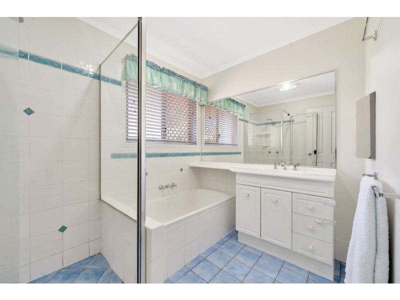 113 Pine Mountain Road, Brassall QLD 4305