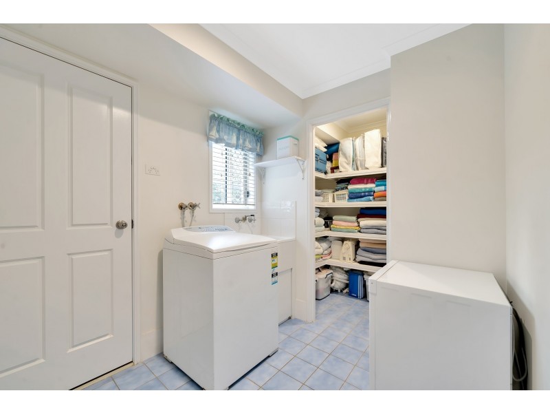 113 Pine Mountain Road, Brassall QLD 4305