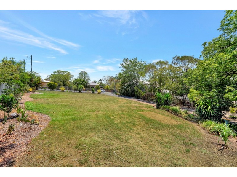 113 Pine Mountain Road, Brassall QLD 4305