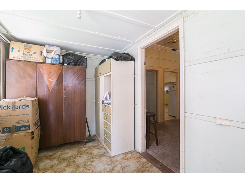 59 South Station Road, Booval QLD 4304