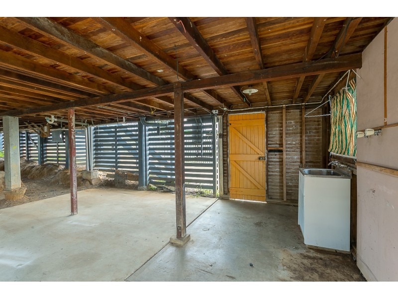 52 Aspinall Street, Leichhardt QLD 4305