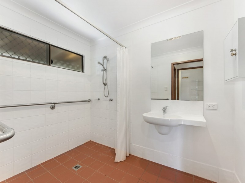 5A Perry Street, Churchill QLD 4305