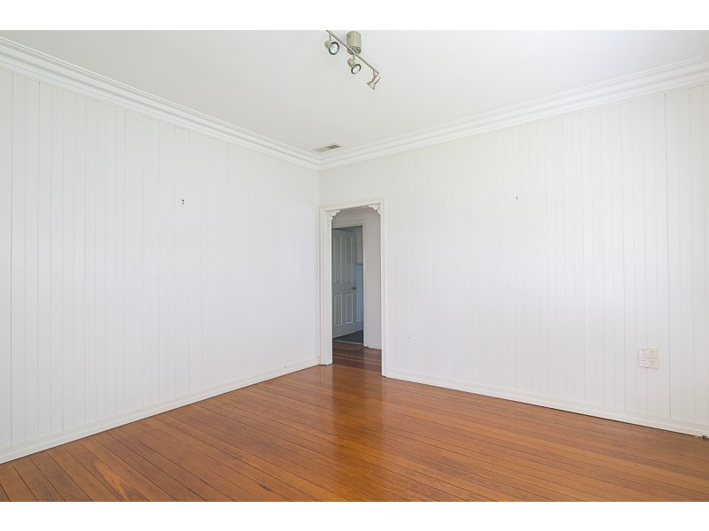 38 Deacon Street, Basin Pocket QLD 4305