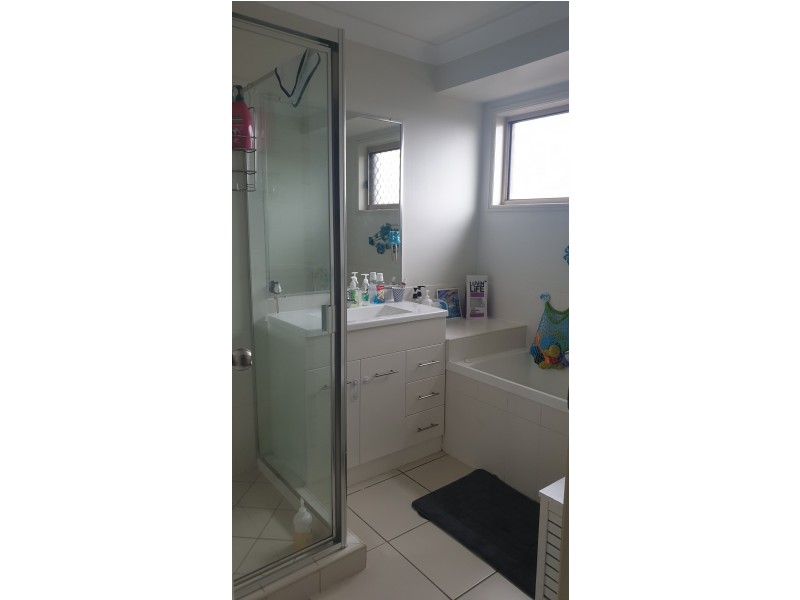 22 Weymouth Street, Bundamba QLD 4304