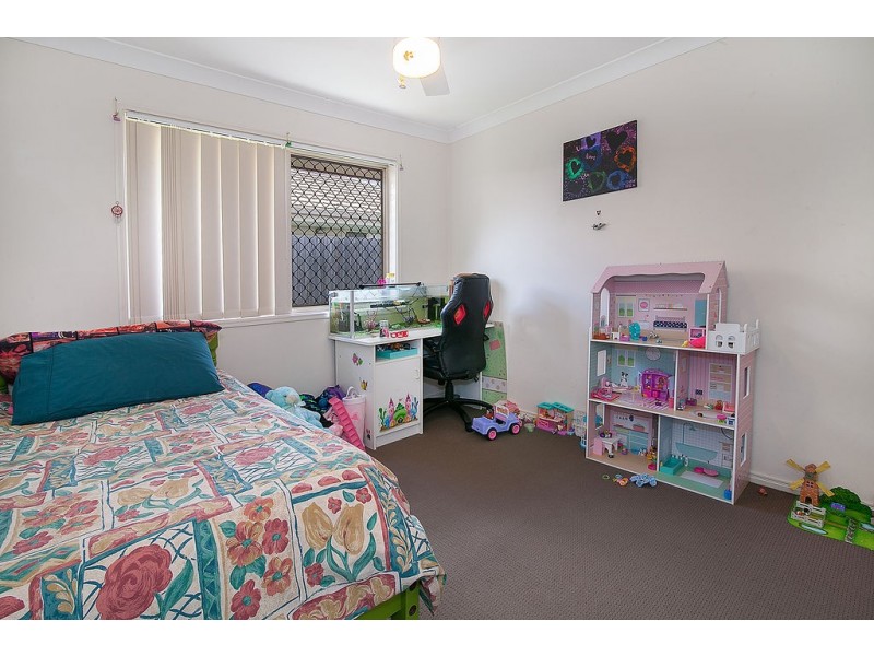 2 Nike Court, Wulkuraka QLD 4305