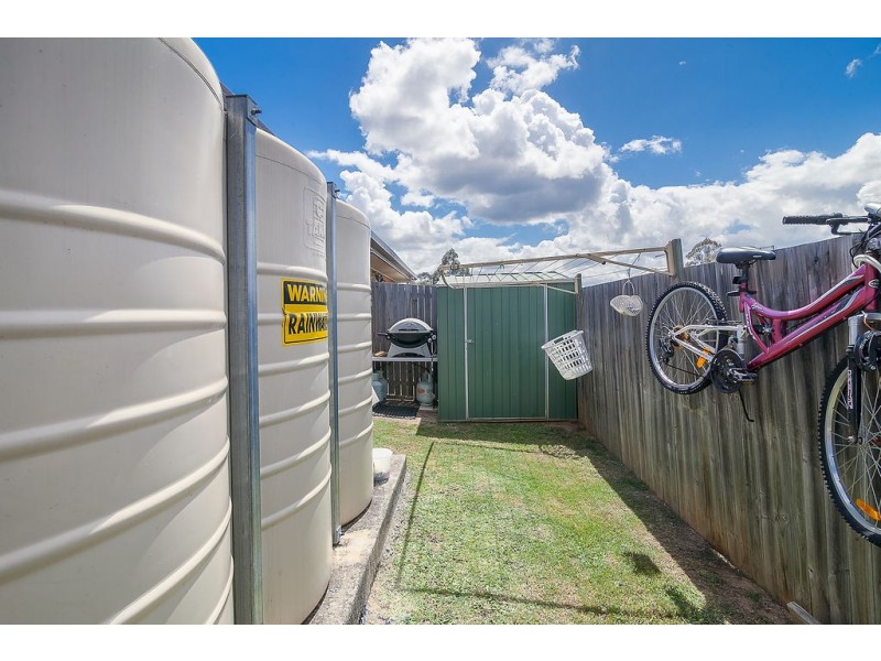 2 Nike Court, Wulkuraka QLD 4305