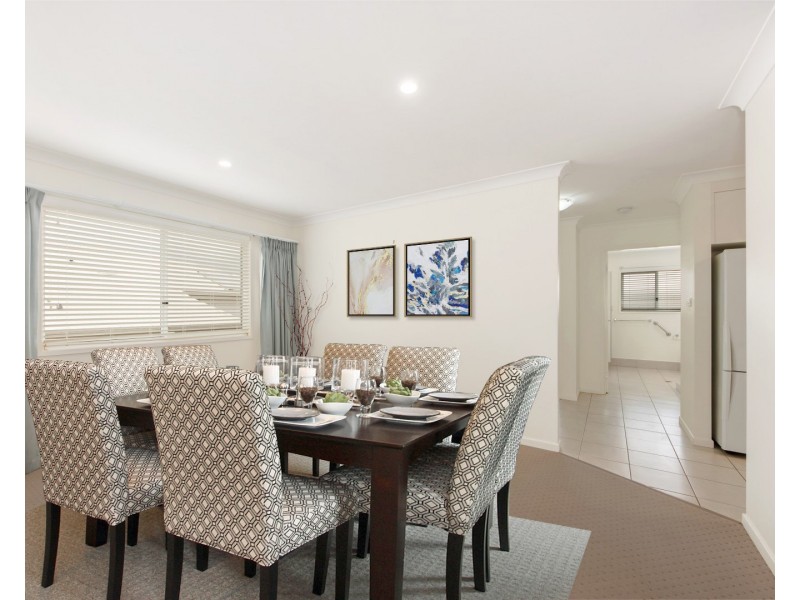 33/45 Sealy Street, Silkstone QLD 4304