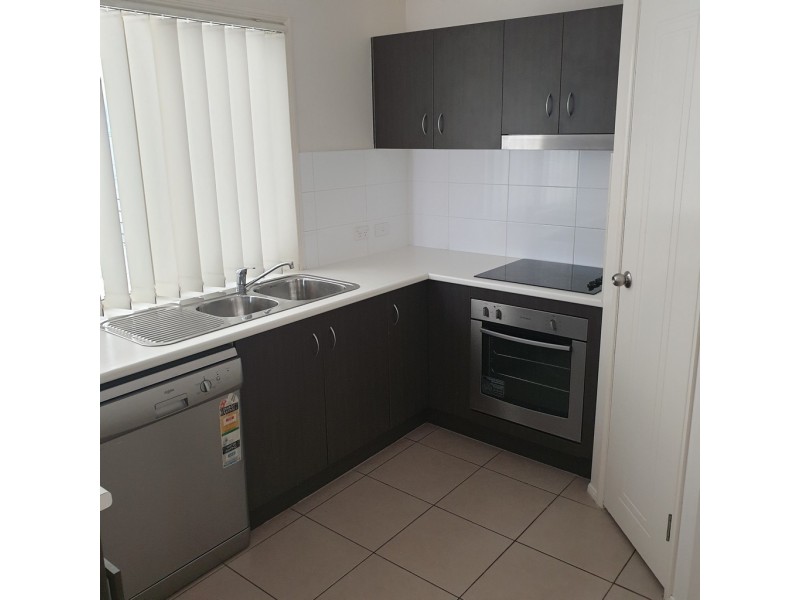 15 Statham Court, Redbank Plains QLD 4301