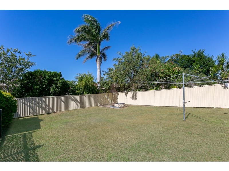 42 Alice Street, Silkstone QLD 4304