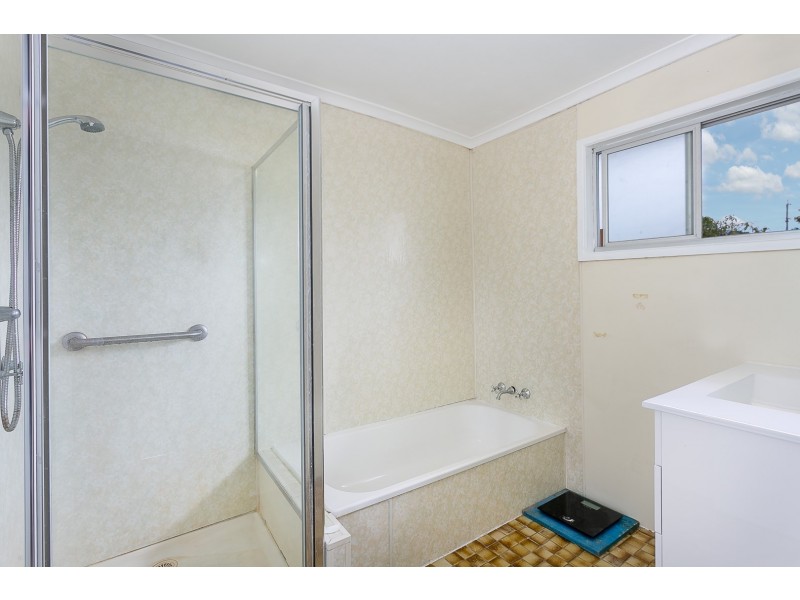 19 Langridge Street, Raceview QLD 4305