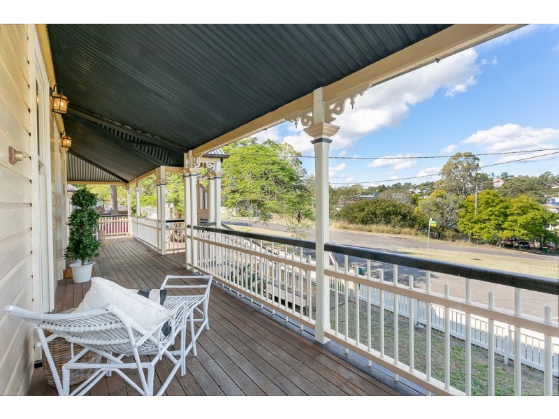 1 Johnstone Street, Sadliers Crossing QLD 4305