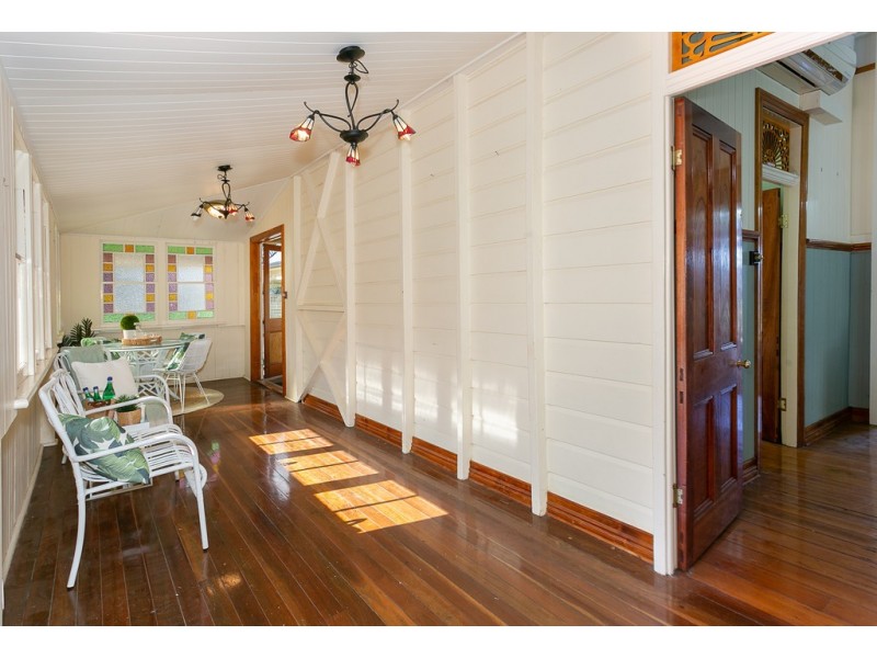 1 Johnstone Street, Sadliers Crossing QLD 4305